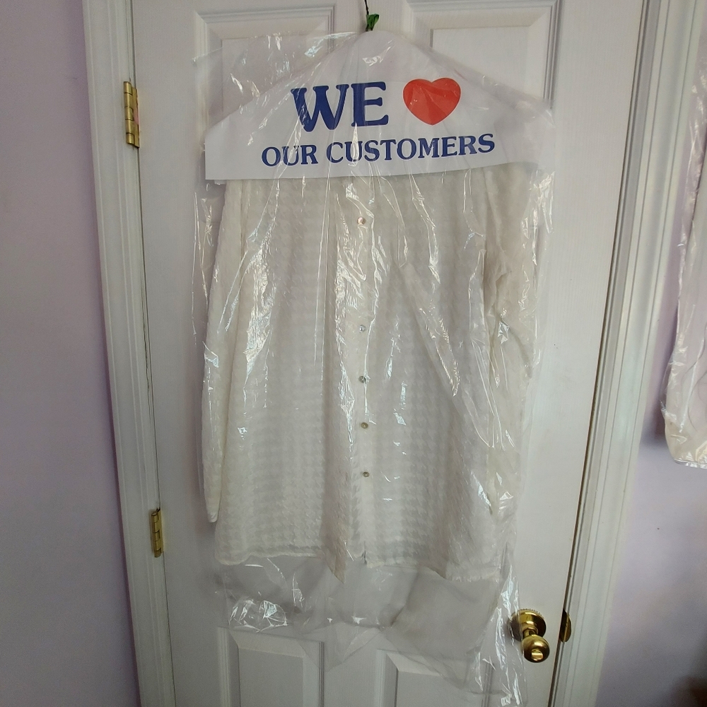 Cream Bone White Button Down Blouse - Picture 2 of 5